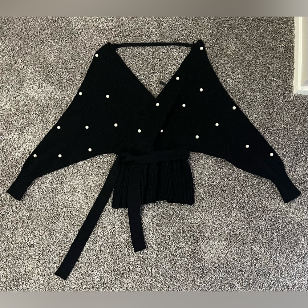 San Joy Wrap Sweater - Black w/ Pearls